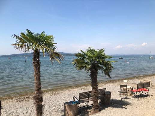 Added a photo to a location