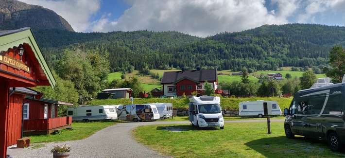 Elvely Camping