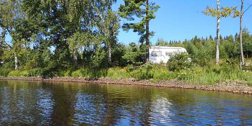 Added a photo to a location