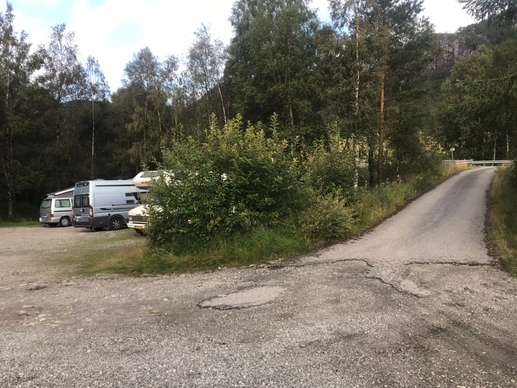 Added a photo to a location
