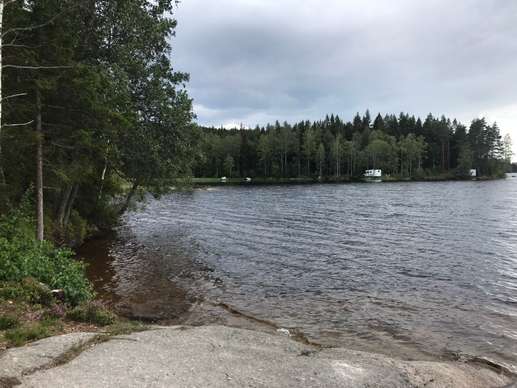 Added a photo to a location