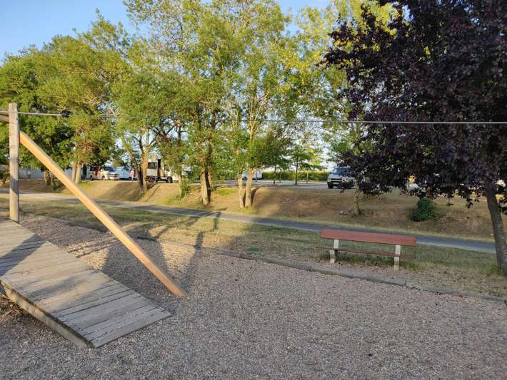 Parking Base de loisirs de Chemillé
