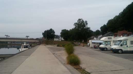 Added a photo to a location