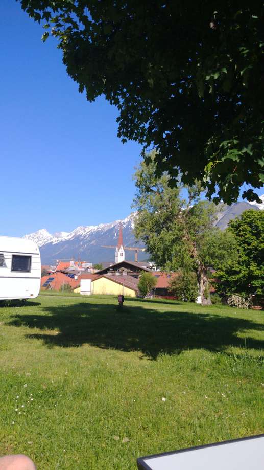 Einem Ort wurde ein Foto hinzugefügt