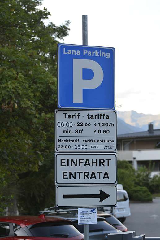 Einem Ort wurde ein Foto hinzugefügt