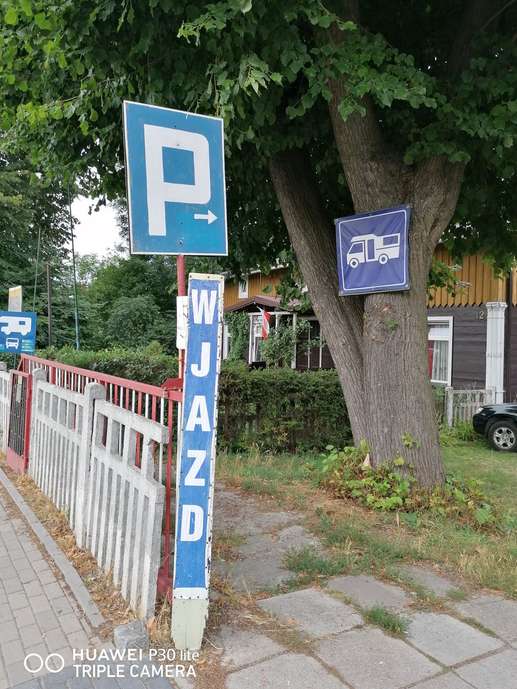 Einem Ort wurde ein Foto hinzugefügt