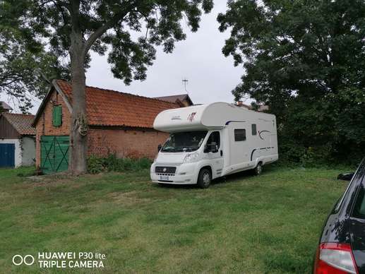 Einem Ort wurde ein Foto hinzugefügt