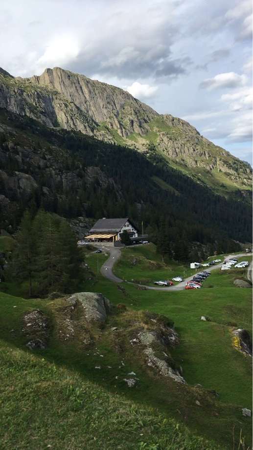 Einem Ort wurde ein Foto hinzugefügt