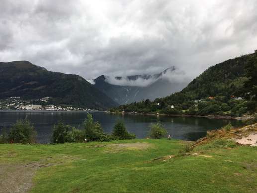 Added a photo to a location