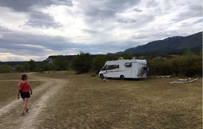 Parking Stuwmeer Yesa