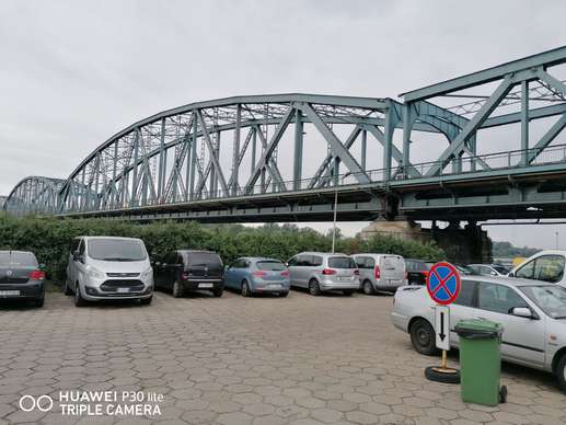 Einem Ort wurde ein Foto hinzugefügt