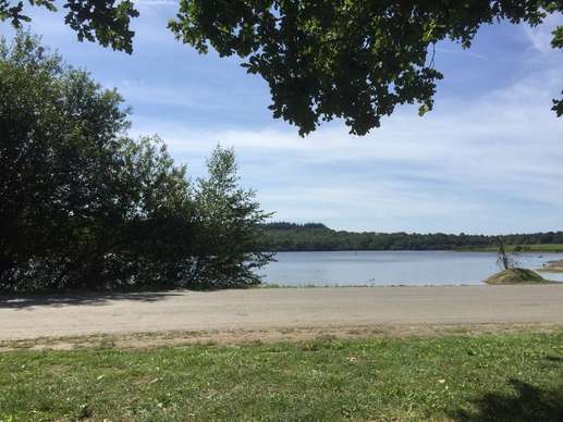 Added a photo to a location