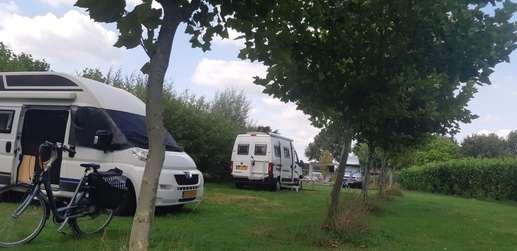 Een foto toegevoegd aan een locatie