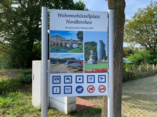 Einem Ort wurde ein Foto hinzugefügt