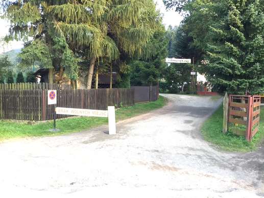 Added a photo to a location