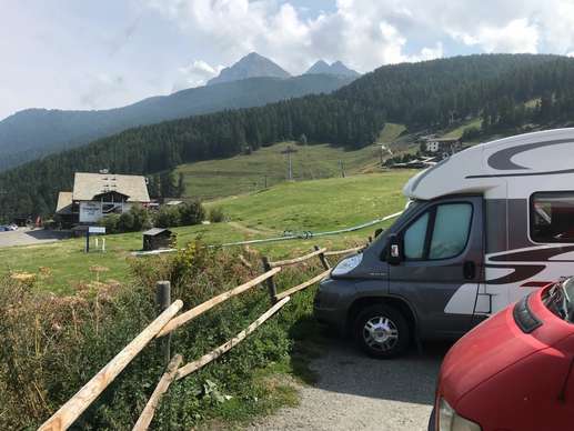 Een foto toegevoegd aan een locatie