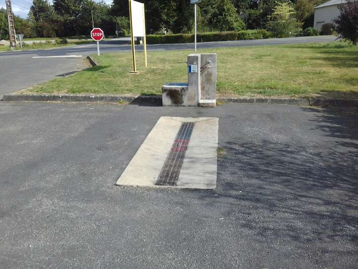 Parking Keroret.