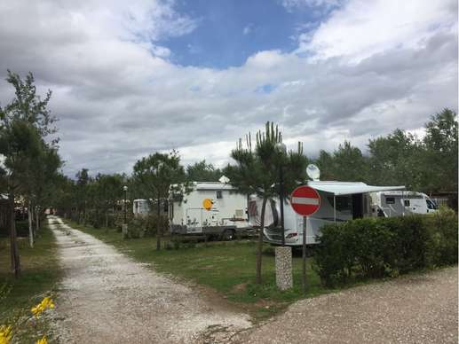 Een foto toegevoegd aan een locatie