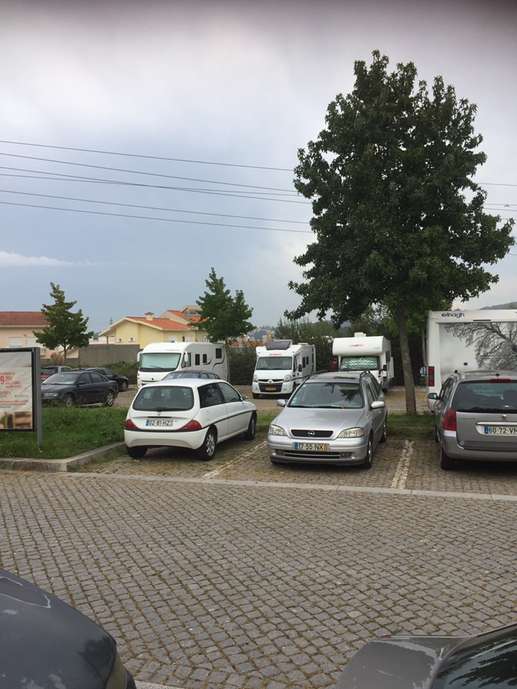 Einem Ort wurde ein Foto hinzugefügt