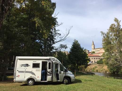 Een foto toegevoegd aan een locatie