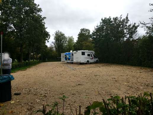 Einem Ort wurde ein Foto hinzugefügt