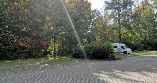 Einem Ort wurde ein Foto hinzugefügt