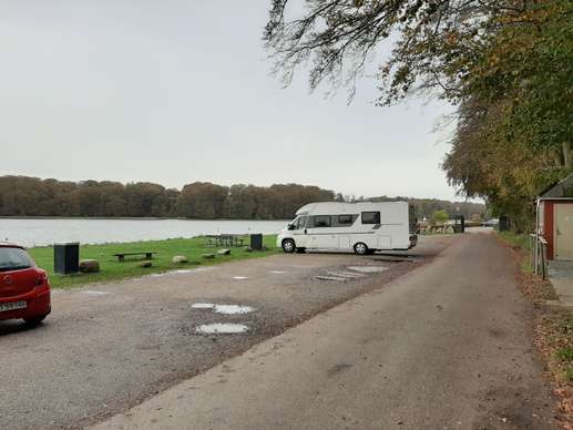 Added a photo to a location