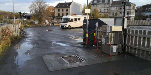 Einem Ort wurde ein Foto hinzugefügt