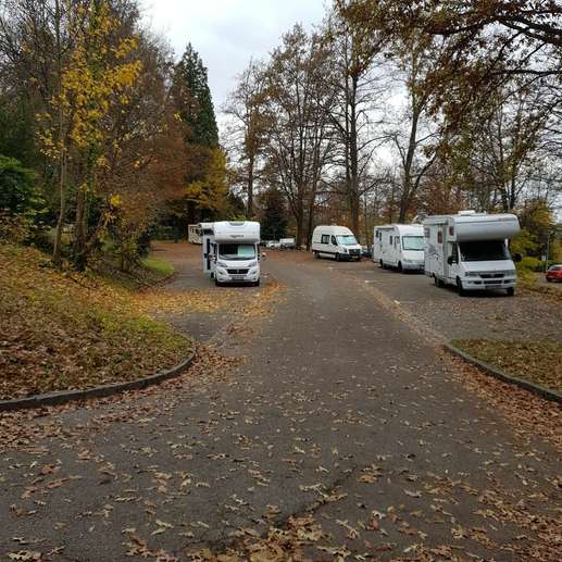 Einem Ort wurde ein Foto hinzugefügt