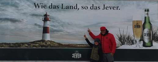 Einem Ort wurde ein Foto hinzugefügt