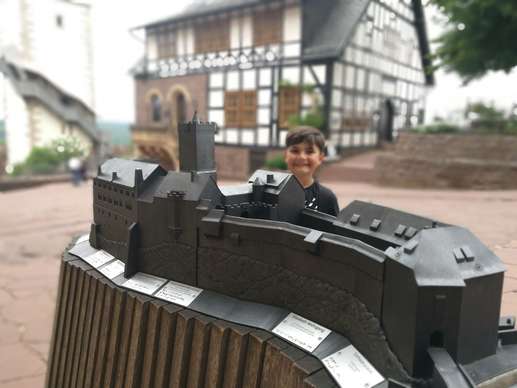 Einem Ort wurde ein Foto hinzugefügt