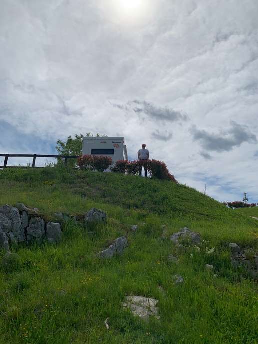 Einem Ort wurde ein Foto hinzugefügt