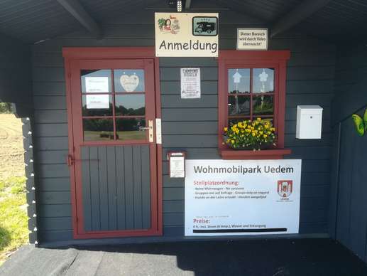 Einem Ort wurde ein Foto hinzugefügt