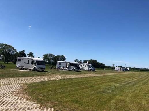 Een foto toegevoegd aan een locatie