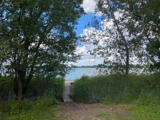 Added a photo to a location