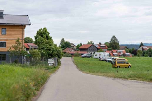 Einem Ort wurde ein Foto hinzugefügt