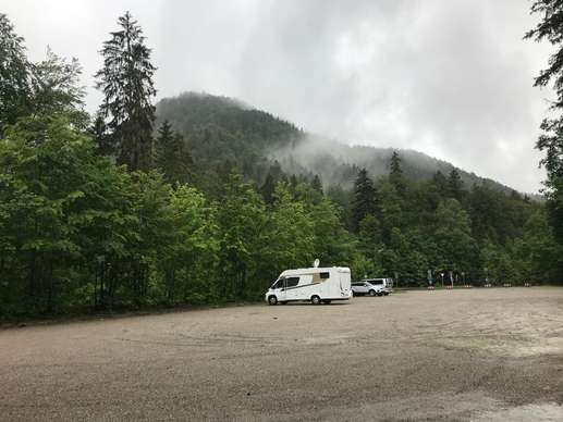 Einem Ort wurde ein Foto hinzugefügt