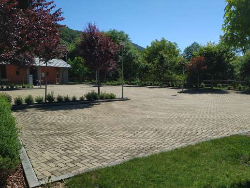 Added a photo to a location