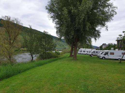 Een foto toegevoegd aan een locatie