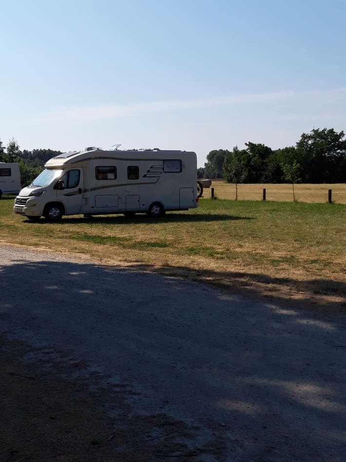 Parking Salignac sur Charente