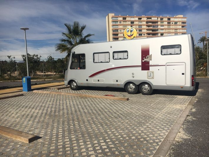 Area autocaravanas Playa de San Juan