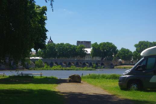Added a photo to a location