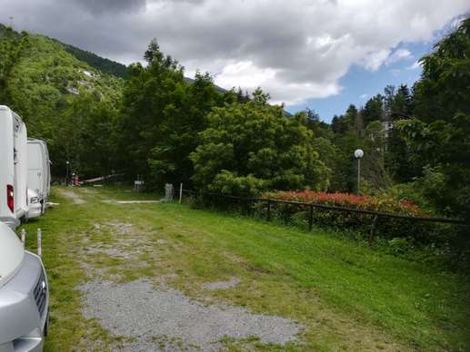 Added a photo to a location