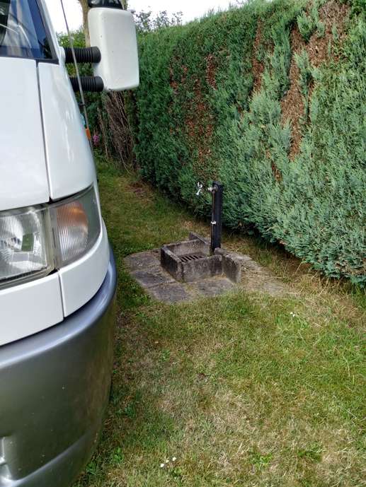 Einem Ort wurde ein Foto hinzugefügt