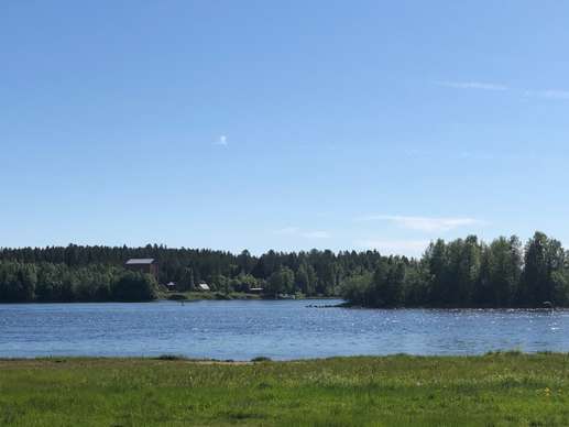 Added a photo to a location