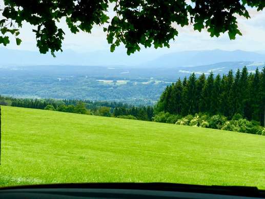 Einem Ort wurde ein Foto hinzugefügt