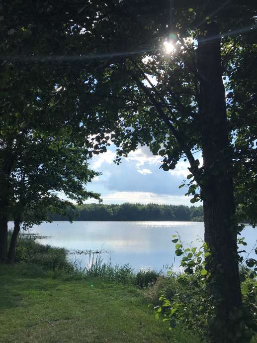 Einem Ort wurde ein Foto hinzugefügt