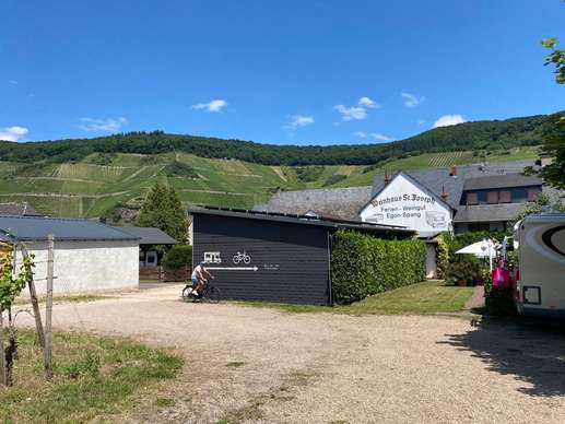 Een foto toegevoegd aan een locatie