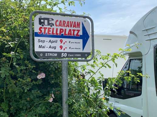 Einem Ort wurde ein Foto hinzugefügt