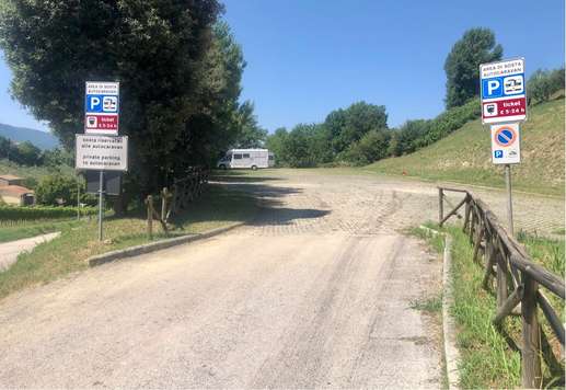 Aggiunta una foto a una posizione